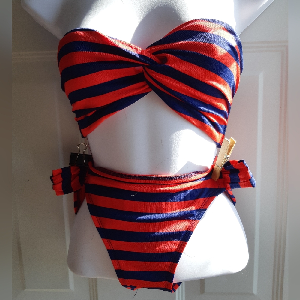Bikini Set - Picture 12 of 12